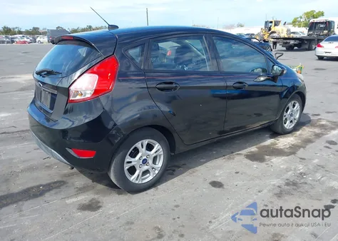 2016 Ford Fiesta Se z USA, uszkodzony, nr VIN 3FADP4EJ9GM148747
